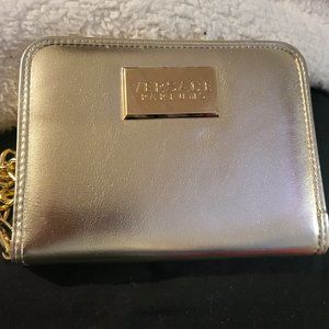 Versace Parfum wristlet 》 Authentic